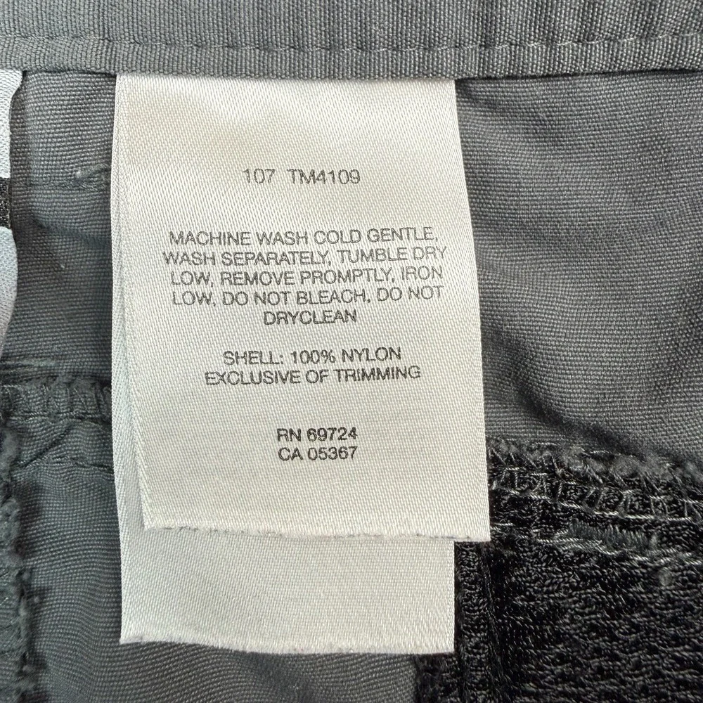 Columbia Silver Ridge Cargo Shorts Mens XL Titanium Hiking Outdoors Gray